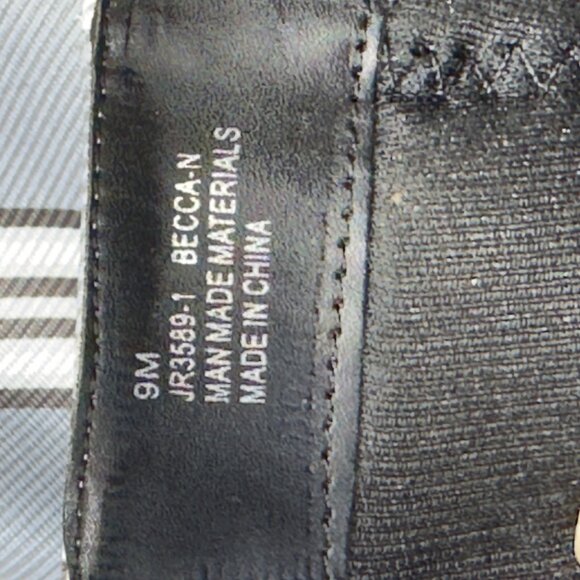 Women’s Shoes FASHION NOVA BECCA N Gray Plaid Fabric Ankle Boots Size 9 - Picture 9 of 11